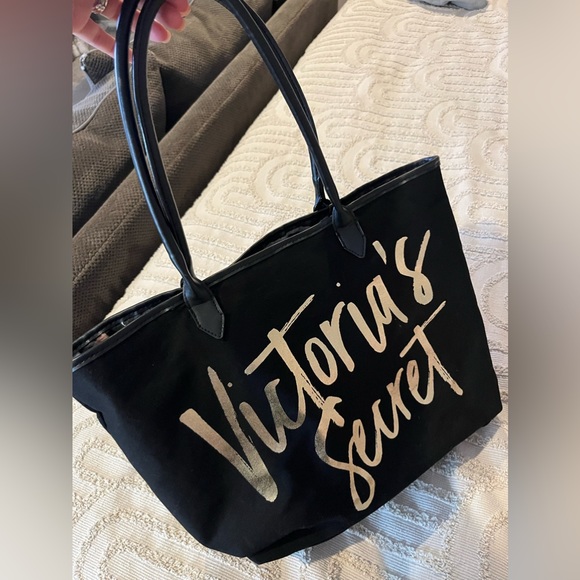 VICTORIA SECRET Canvas Tote Hand/Shoulder Bag Color Black & Gold - Picture 2 of 7